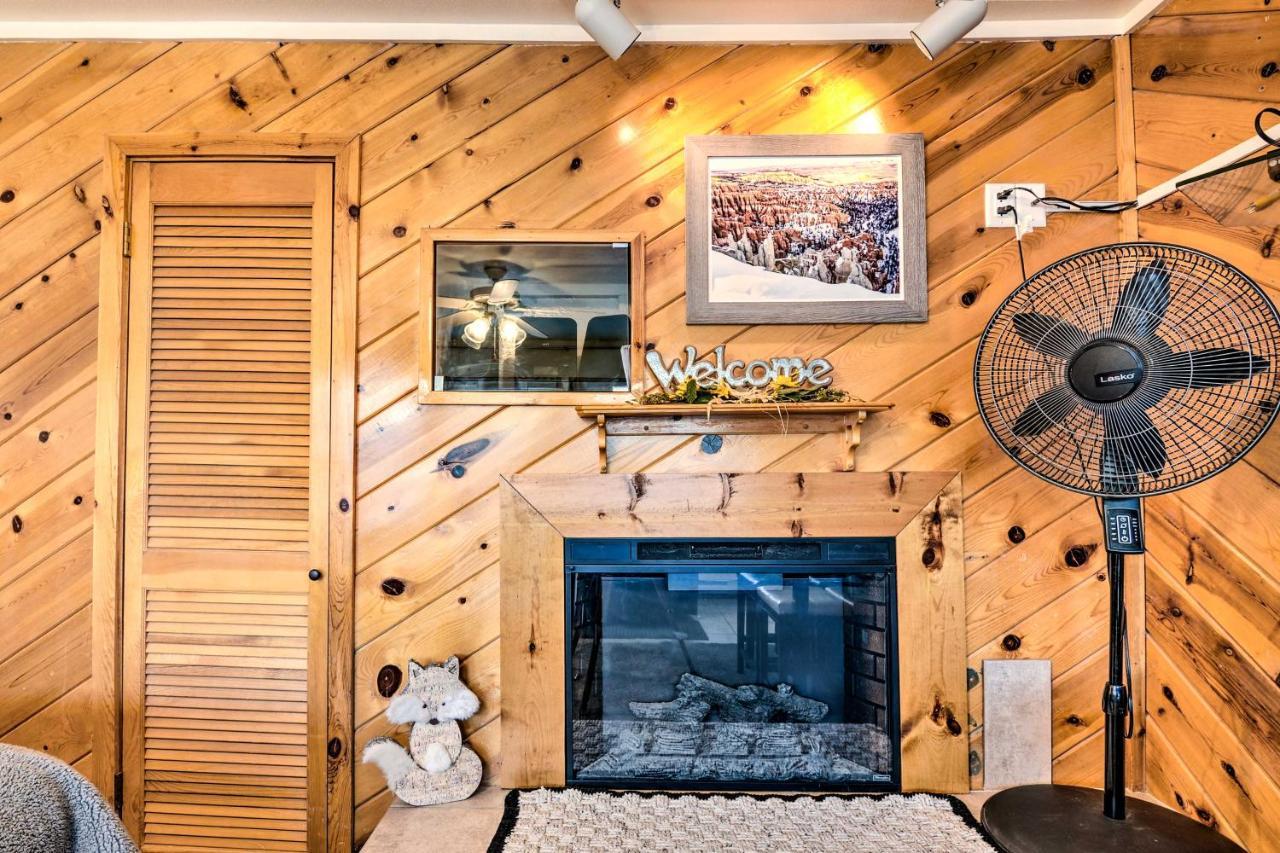 Cozy Studio With Fireplace About 1 Mi To Ski Resort ไบรอัน เฮด ภายนอก รูปภาพ